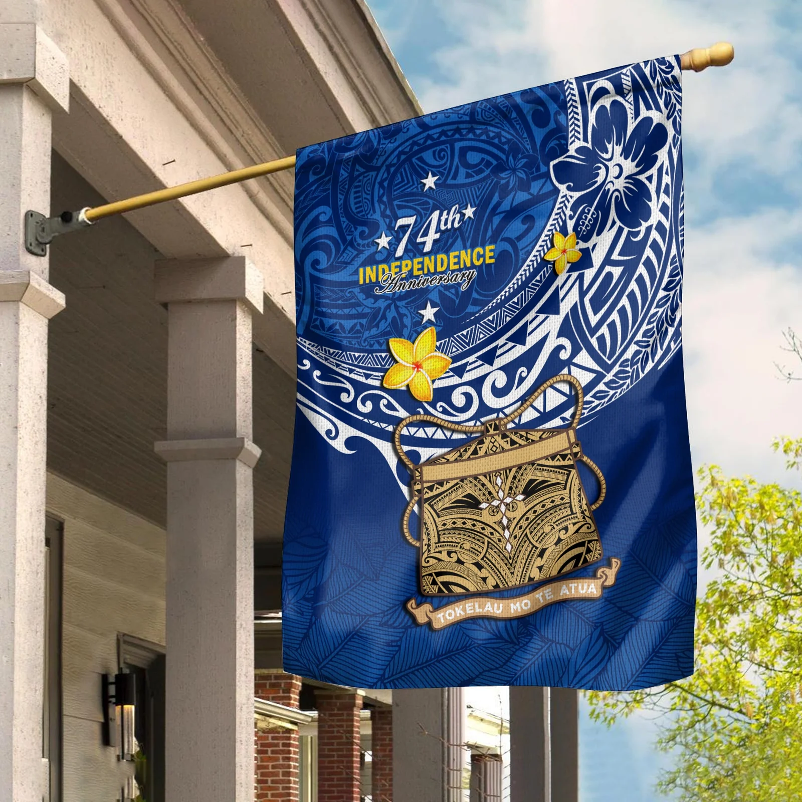 HOUSE_FLAG_f1f25f4c-96f5-442c-9ee9-fe0d2e756982_1600x